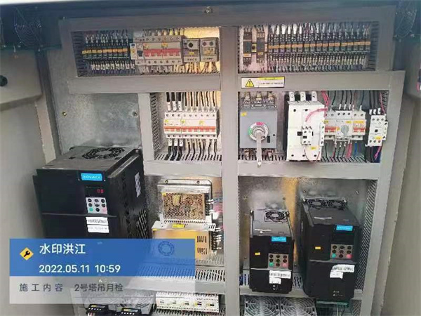 水映洪江項目-塔吊、電梯月檢